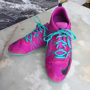 Nike Women's Pink and Blue Trainers